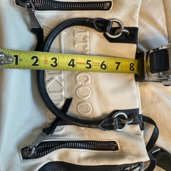 Aimee Kestenberg Black and Cream Crossbody Bag with Adjustable Strap - Picture 15 of 15